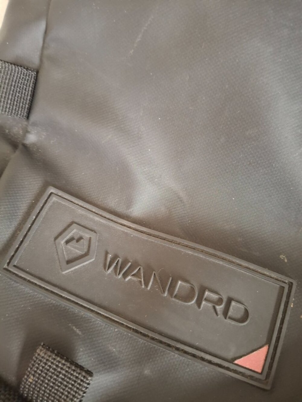 Wandrd mens black backpack Photo Commuter